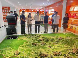 洛陽(yáng)市市委常委、宣傳部長(zhǎng)王飛蒞臨洛陽(yáng)正大調(diào)研